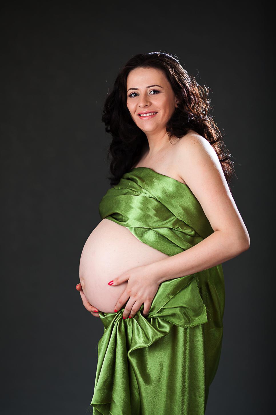 Fotograf maternitate